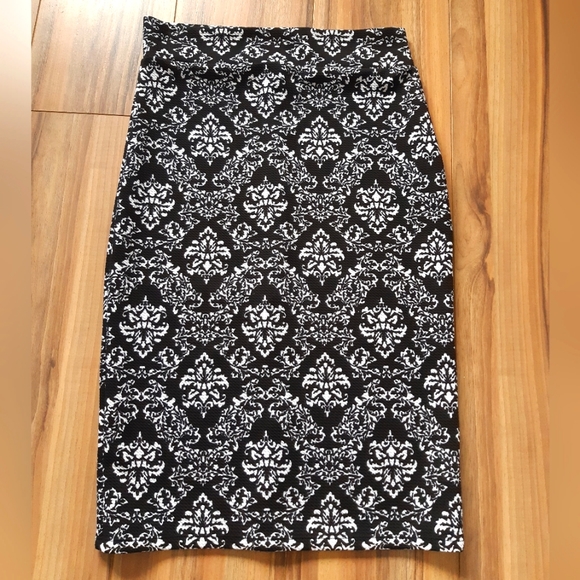 High waisted bodycon midi skirt - Picture 1 of 6